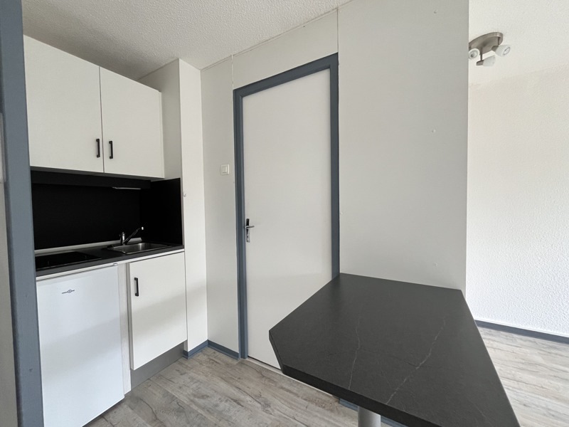 Vente Appartement LA ROCHE SUR YON - 1 pièce -23,5 m² - (85000)