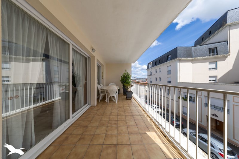 Vente Appartement LA ROCHE SUR YON - 4 pièces -105 m² - (85000)