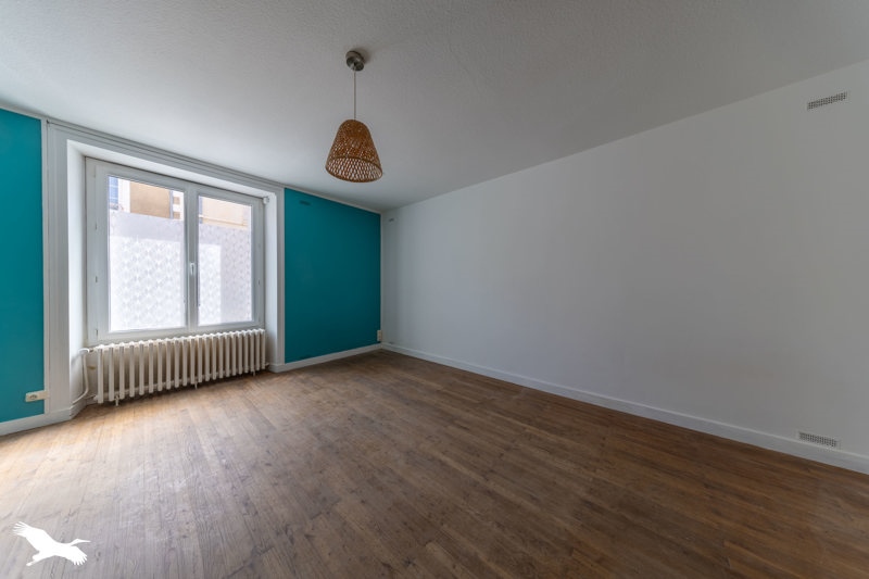 Vente Maison LA ROCHE SUR YON - 4 pièces -105 m² - (85000)