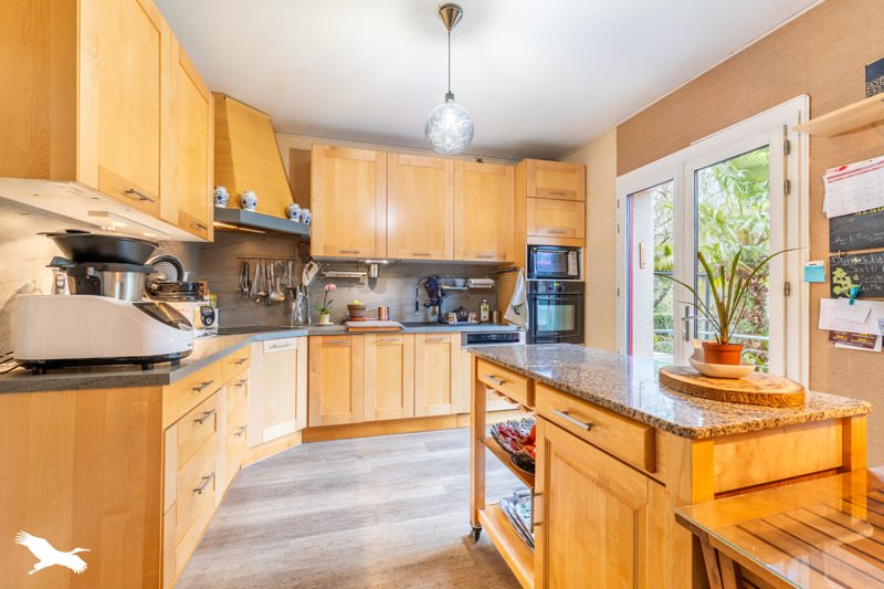 Vente Maison LA ROCHE SUR YON - 5 pièces -154 m² - (85000)
