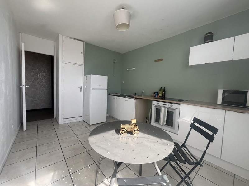 Vente Appartement LA ROCHE SUR YON - 2 pièces -60 m² - (85000)