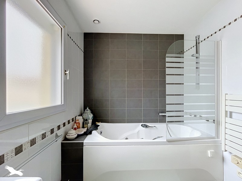 Vente Maison La Roche-sur-Yon - 6 pièces -124 m² - (85000)
