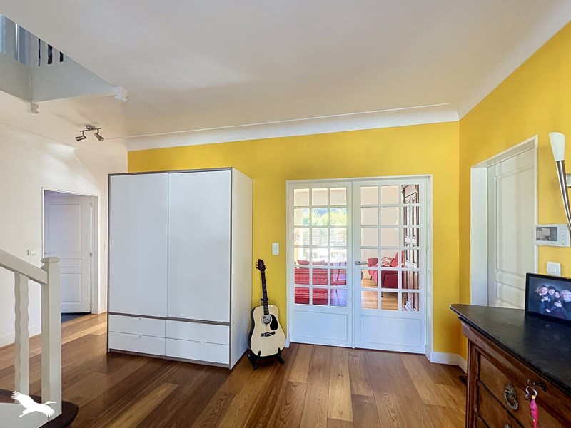 Vente Maison ST HERBLAIN - 7 pièces -201 m² - (44800)