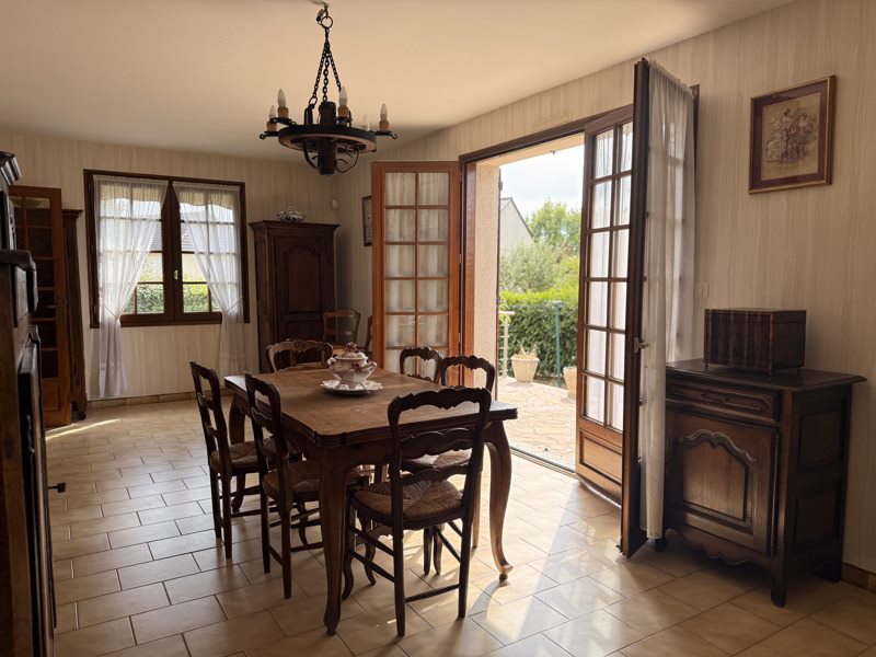 Vente Maison CHAMBRAY LES TOURS - 6 pièces -165 m² - (37170)