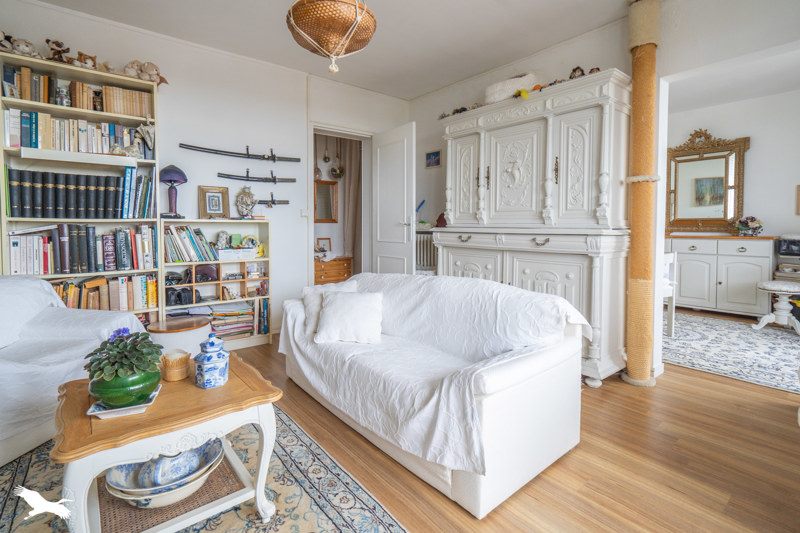 Vente Appartement LE BOUSCAT - 3 pièces -68 m² - (33110)