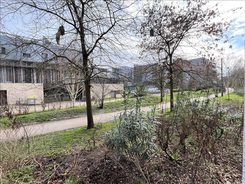 Vente Appartement BORDEAUX - 2 pièces -39 m² - (33300)