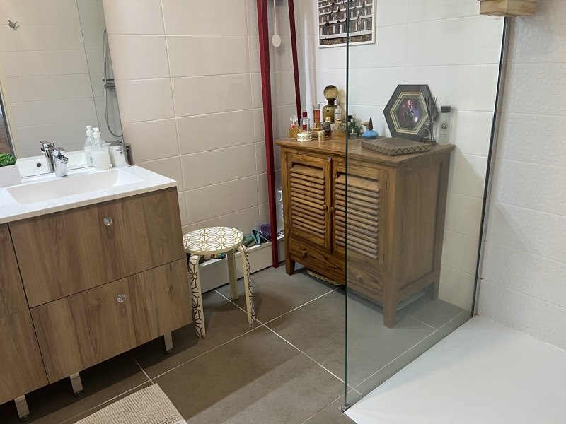 Vente Appartement LE BOUSCAT - 4 pièces -83 m² - (33110)