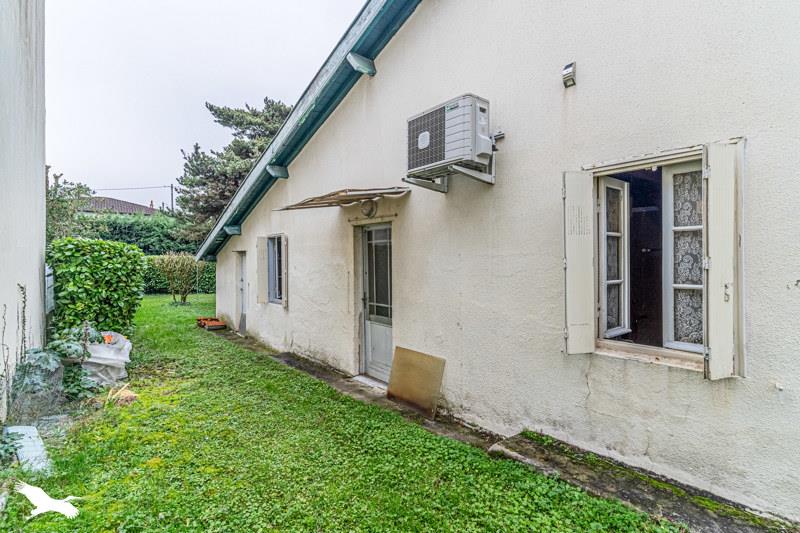 Vente Maison LE BOUSCAT - 6 pièces -105 m² - (33110)