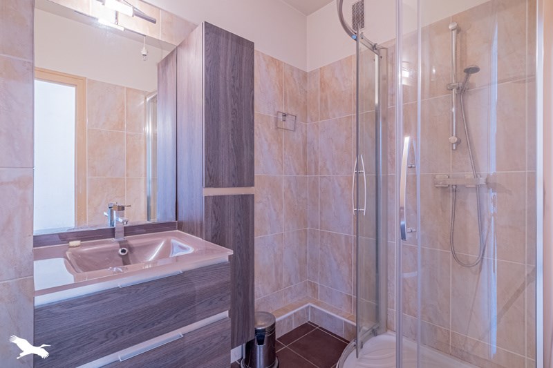 Vente Appartement LE BOUSCAT - 5 pièces -98 m² - (33110)