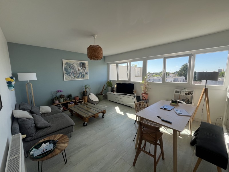 Vente Appartement LE BOUSCAT - 3 pièces -68 m² - (33110)