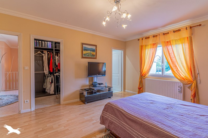 Vente Maison LE BOUSCAT - 7 pièces -200 m² - (33110)