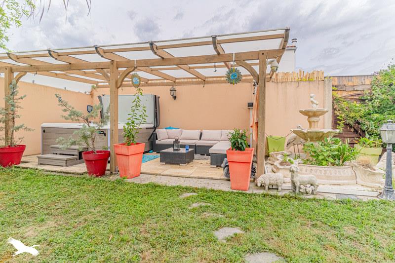 Vente Maison LE BOUSCAT - 7 pièces -200 m² - (33110)