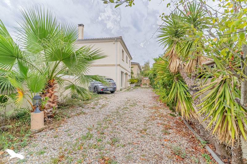Vente Maison LE BOUSCAT - 7 pièces -200 m² - (33110)