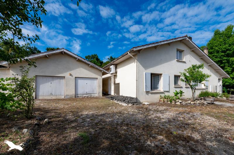 Vente Maison LESPARRE MEDOC - 5 pièces -120 m² - (33340)