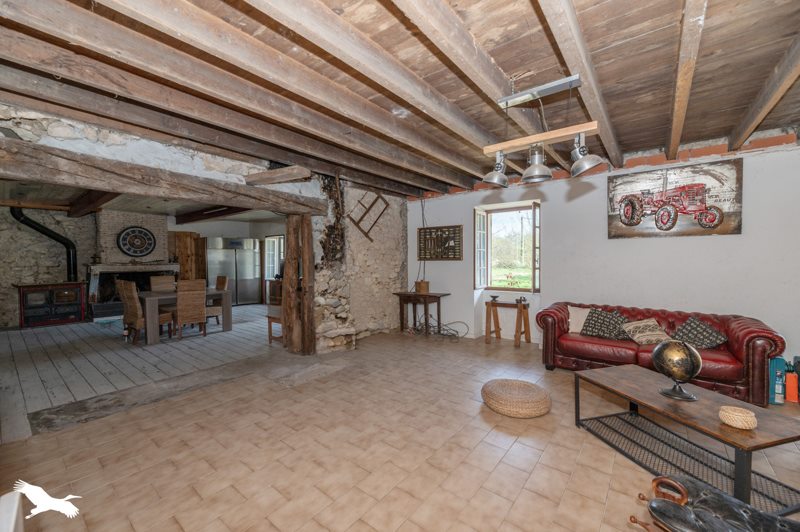 Vente Maison VALEYRAC - 9 pièces -142 m² - (33340)