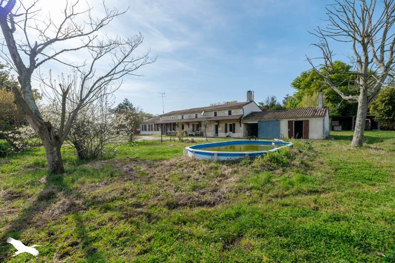 Vente Maison VALEYRAC - 9 pièces -142 m² - (33340)