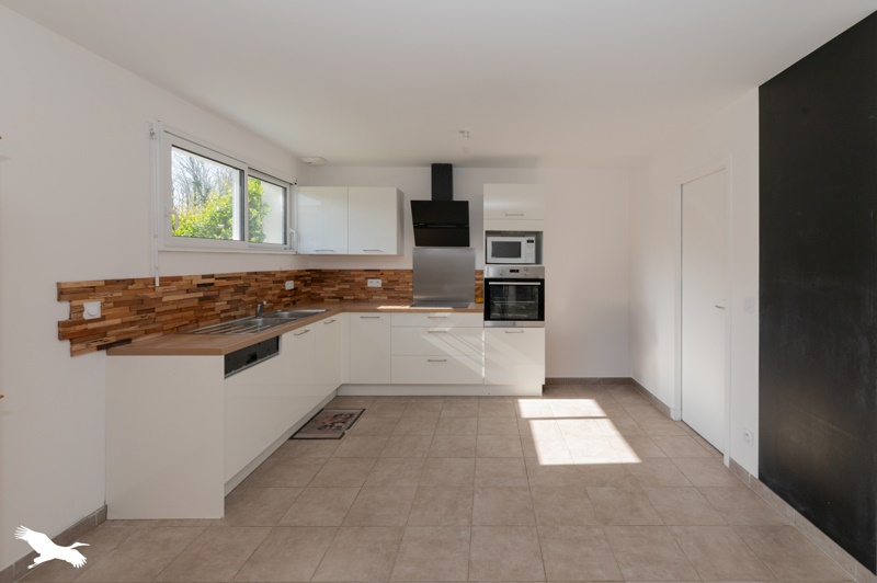 Vente Maison VENDAYS MONTALIVET - 5 pièces -90 m² - (33930)