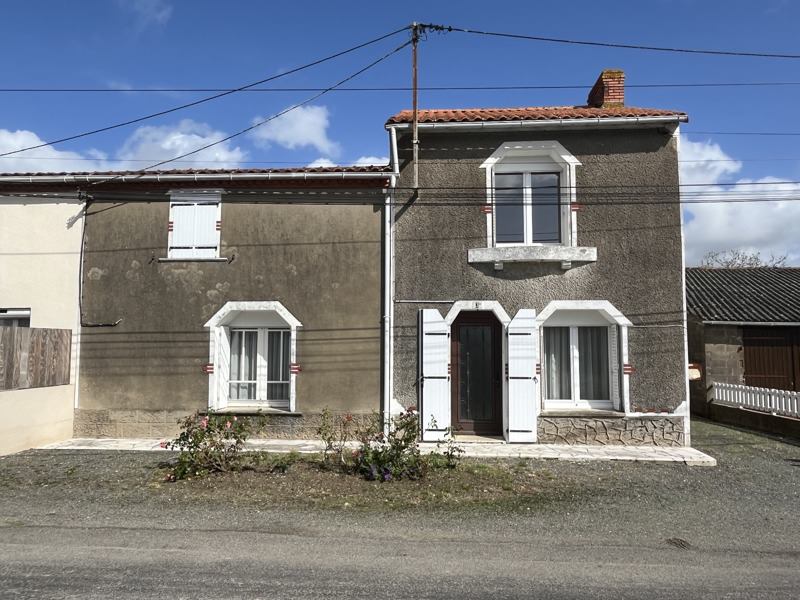 Vente Maison ST ETIENNE DE MER MORTE - 4 pièces -70 m² - (44270)