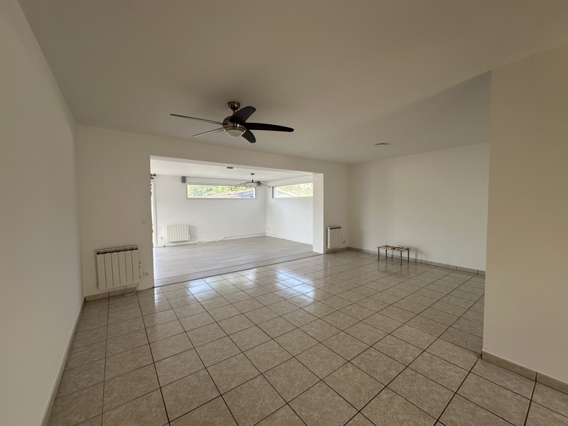 Vente Maison Saint-Philbert-de-Grand-Lieu - 6 pièces -152 m² - (44310)