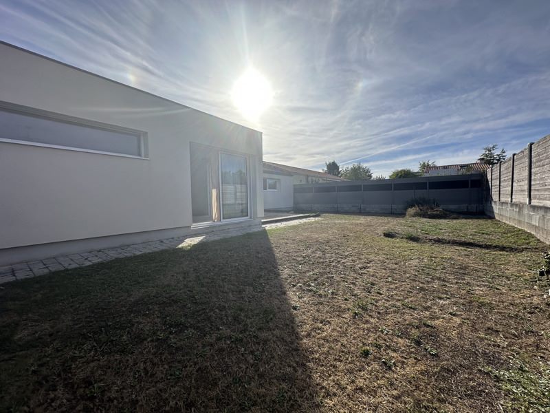 Maison 6 pièces 152 m² · à Saint-Philbert-de-Grand-Lieu · 152 m² · 301 815 €