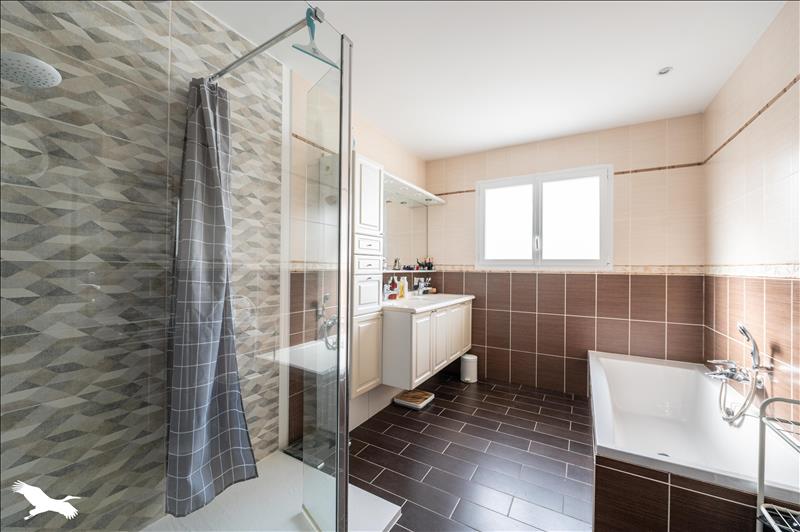 Vente Maison TOUVOIS - 5 pièces -133 m² - (44650)