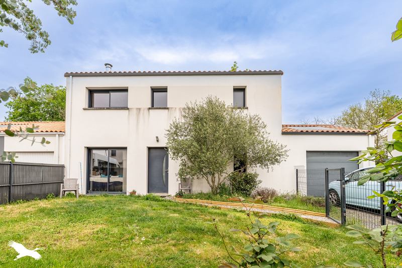 Vente Maison LA CHEVROLIERE - 6 pièces -113 m² - (44118)