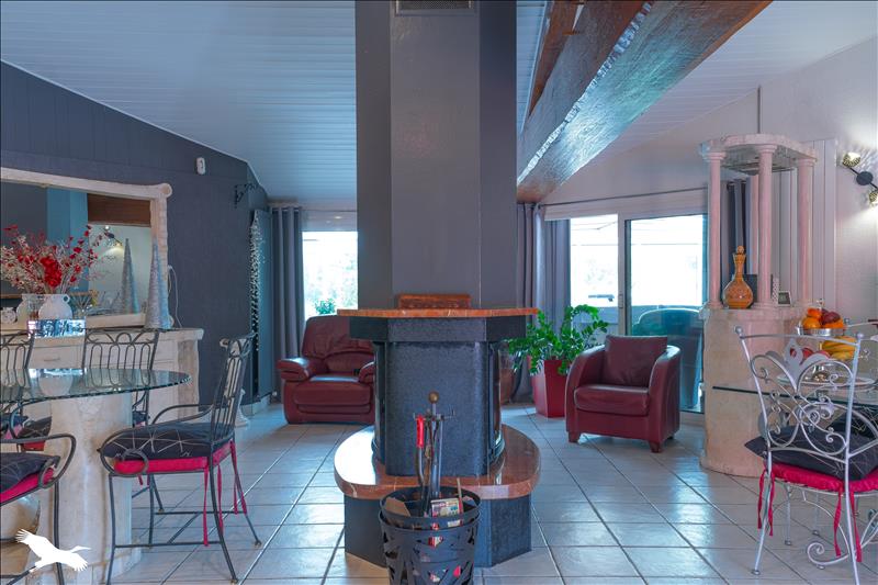 Vente Maison ST PHILBERT DE GRAND LIEU - 5 pièces -213,8 m² - (44310)