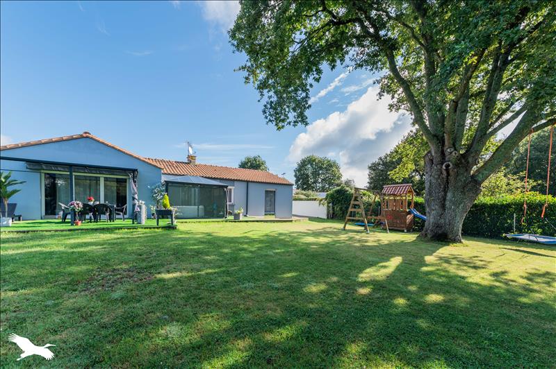 Vente Maison ST PHILBERT DE GRAND LIEU - 6 pièces -153 m² - (44310)