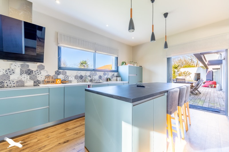 Vente Maison MONTAIGU VENDEE - 5 pièces -187 m² - (85600)