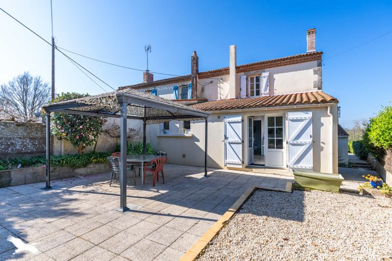 Vente Maison BELLEVIGNY - 5 pièces -114 m² - (85170)