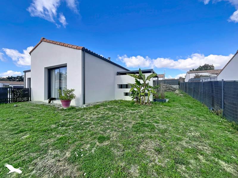 Vente Maison Dompierre-sur-Yon - 4 pièces -88 m² - (85170)