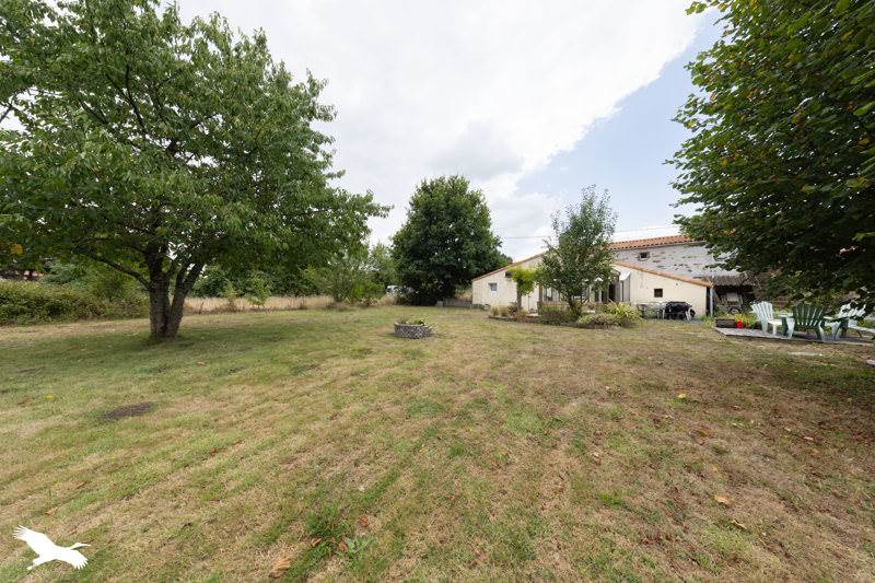 Vente Maison BELLEVIGNY - 6 pièces -162 m² - (85170)