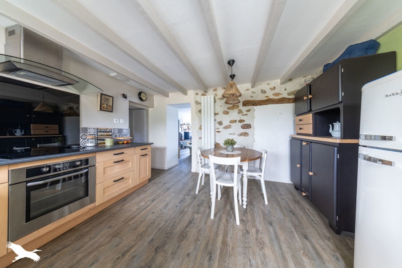 Vente Maison BELLEVIGNY - 6 pièces -162 m² - (85170)
