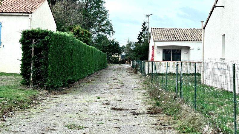 Vente Terrain LES LUCS SUR BOULOGNE - -800 m² - (85170)
