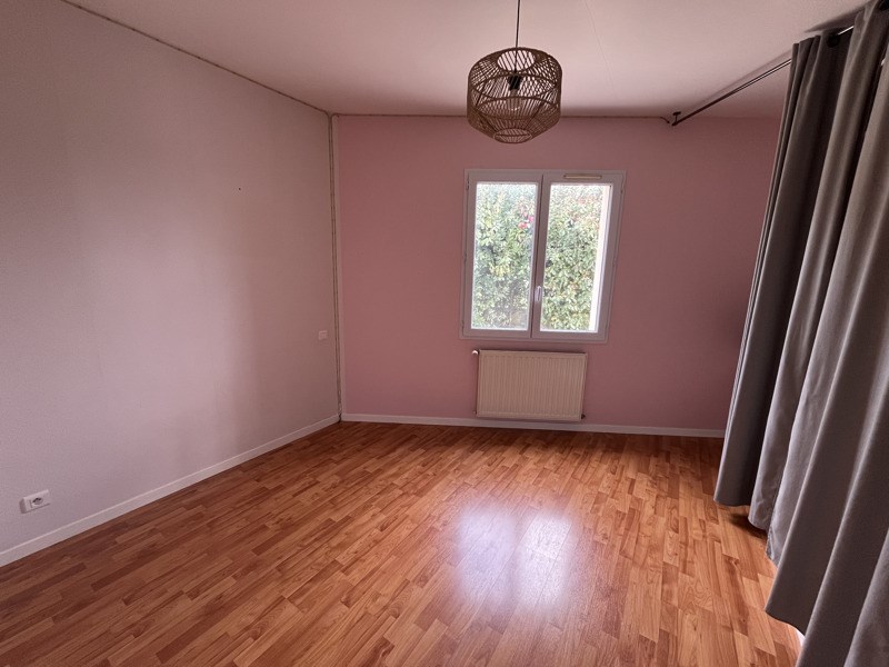 Vente Maison LE POIRE SUR VIE - 6 pièces -107 m² - (85170)