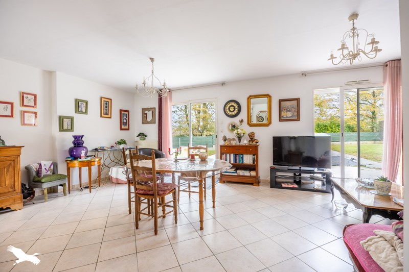 Vente Maison LE POIRE SUR VIE - 6 pièces -107 m² - (85170)