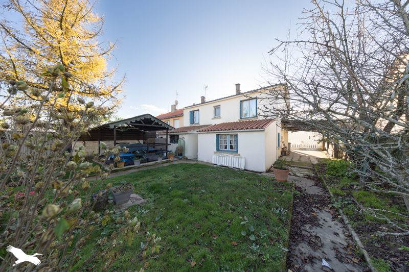 Vente Maison BELLEVIGNY - 6 pièces -99,7 m² - (85170)