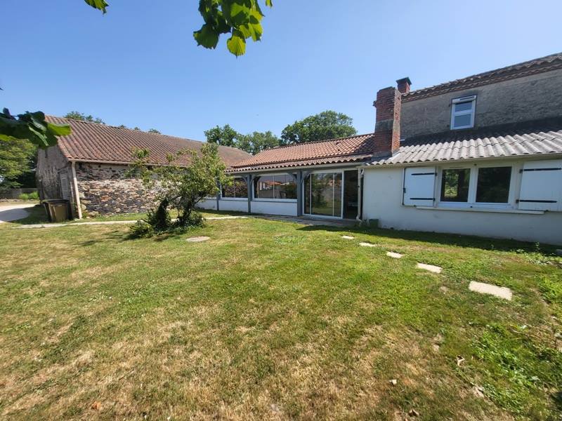 Vente Maison NIEUL LE DOLENT - 5 pièces -125 m² - (85430)