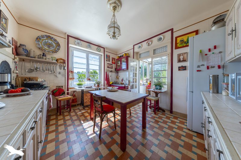 Vente Maison NIEUL LE DOLENT - 7 pièces -151 m² - (85430)