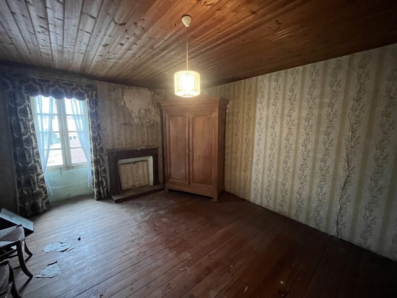 Vente Maison NIEUL LE DOLENT - 8 pièces -188 m² - (85430)