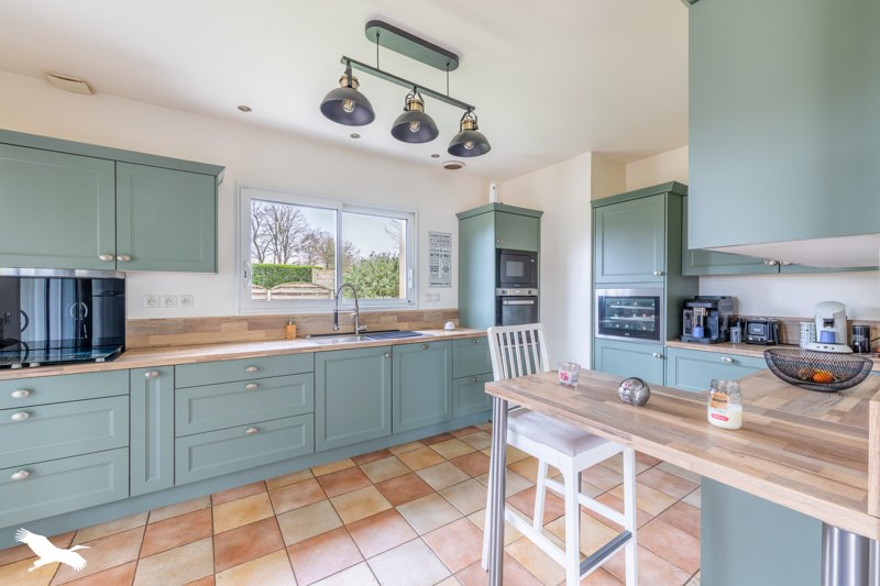 Vente Maison AUBIGNY LES CLOUZEAUX - 5 pièces -140 m² - (85430)