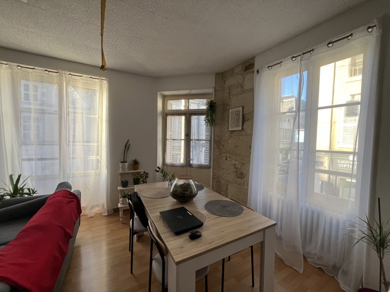 Vente Immeuble FONTENAY LE COMTE - -  135 m² - (85200)