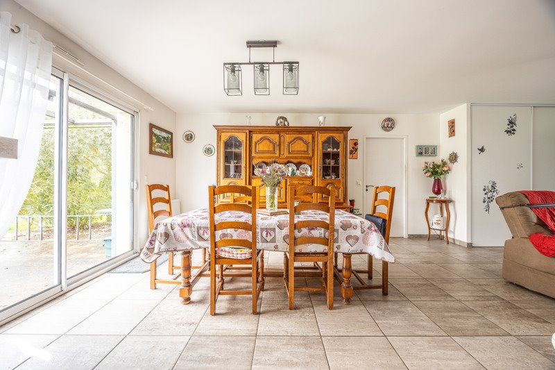 Vente Maison LES VELLUIRE SUR VENDEE - 4 pièces -90 m² - (85770)