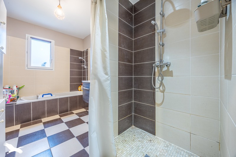 Vente Maison LES VELLUIRE SUR VENDEE - 4 pièces -90 m² - (85770)