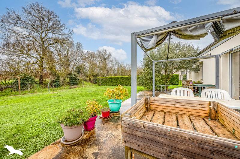 Vente Maison LES VELLUIRE SUR VENDEE - 4 pièces -90 m² - (85770)