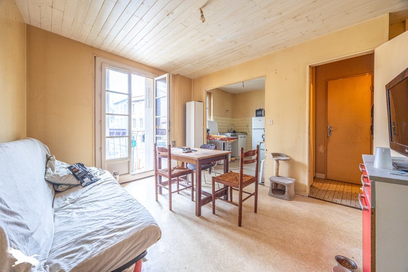 Vente Immeuble FONTENAY LE COMTE - -  401 m² - (85200)