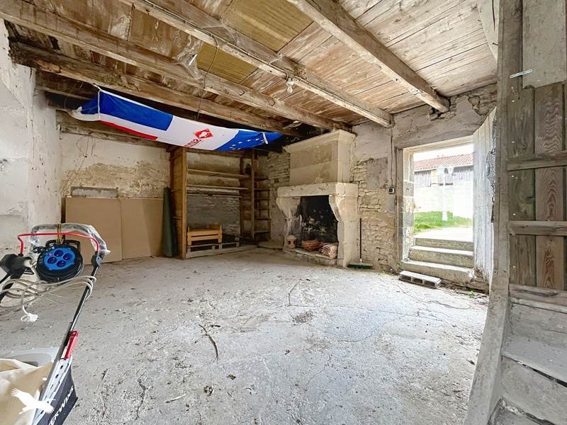Vente Maison Xanton-Chassenon - 5 pièces -129 m² - (85240)