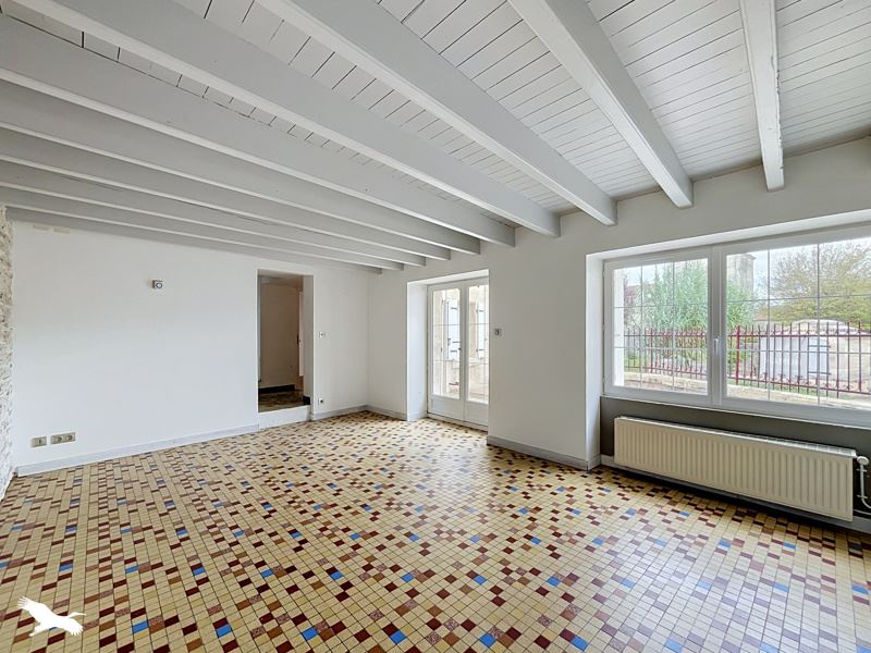 Vente Maison Xanton-Chassenon - 5 pièces -129 m² - (85240)