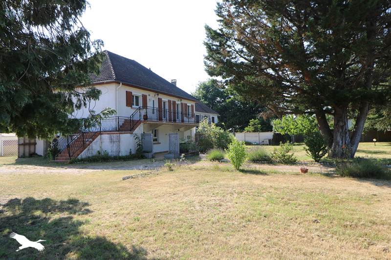 Vente Maison LA FERTE IMBAULT - 7 pièces -203 m² - (41300)