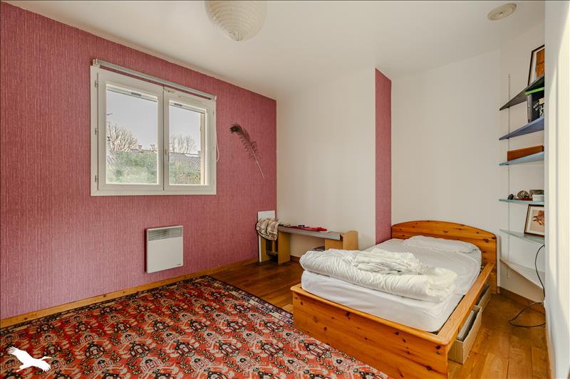 Vente Maison CANEJAN - 9 pièces -160 m² - (33610)